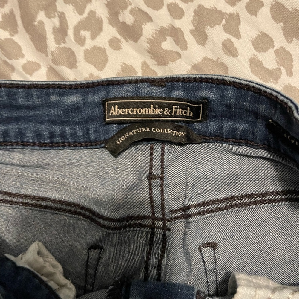 Jeans - Picture 4 of 4